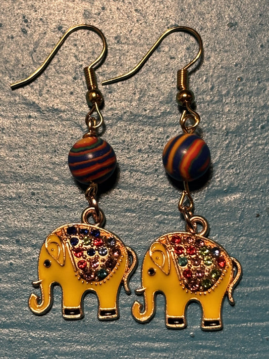 Gentle Giants Going Home - Yellow